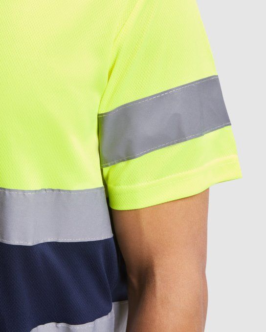 T-shirt  "Delta"